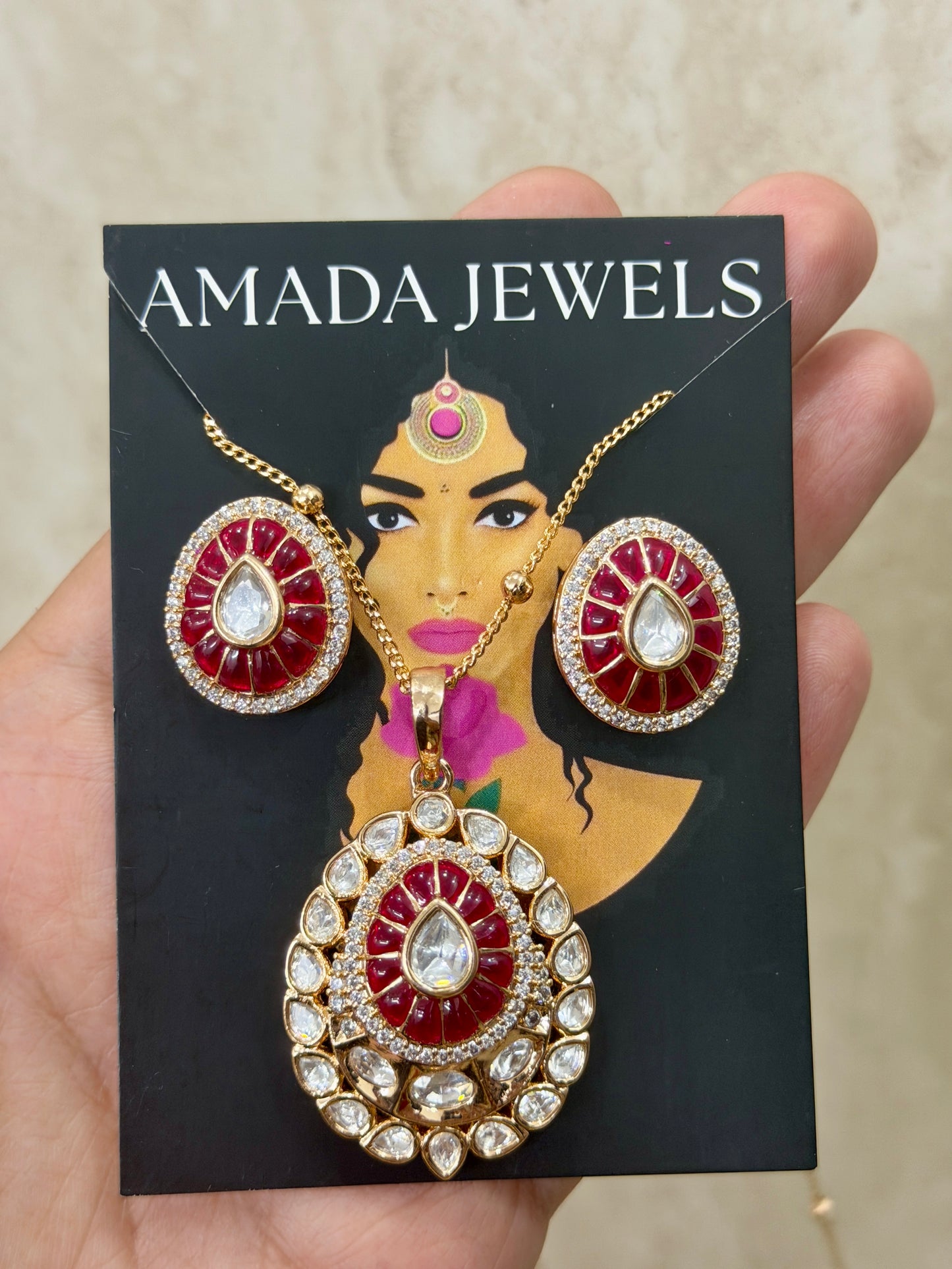 Premium Moissanite pendant set