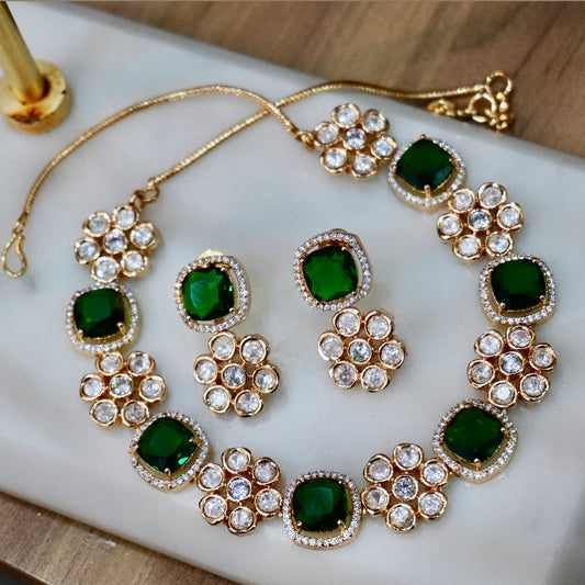 Emerald Real Looking Set