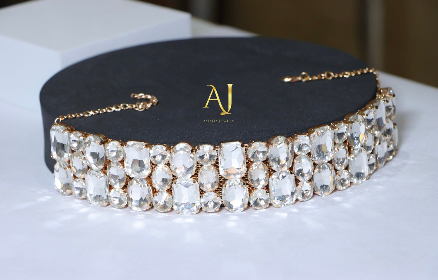 Glass Stone Choker