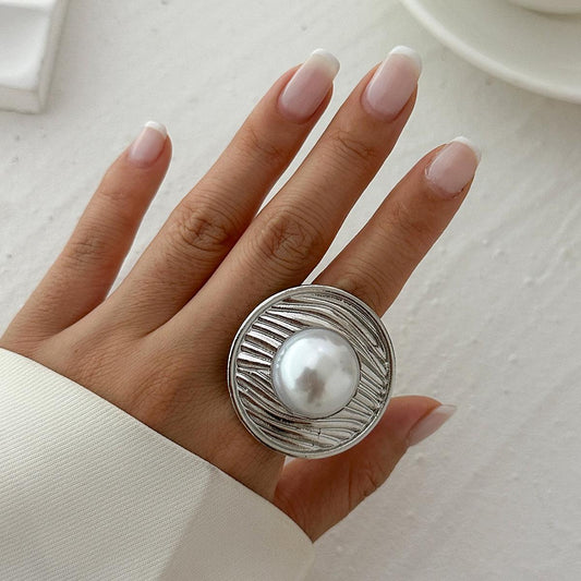 Silver Pearl Ring